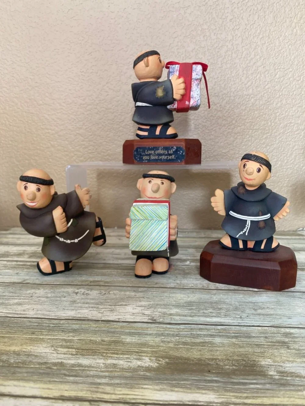 Vintage Franciscan Missions Monk Wood Figurines Set of 4 Christmas 4”